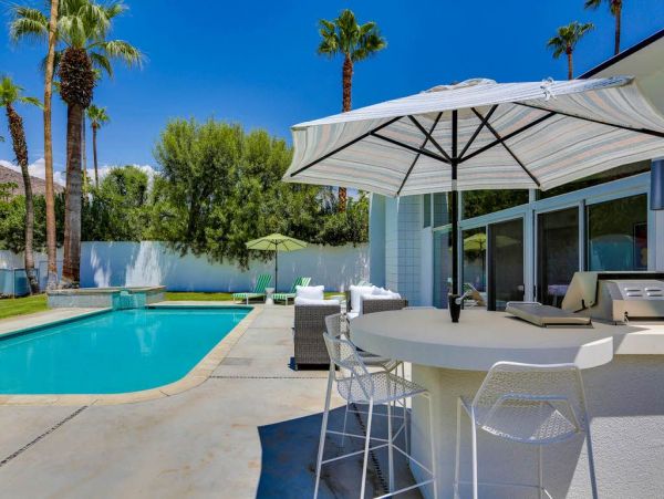 Palm Springs Home 948956