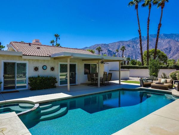 Palm Springs Home 948957