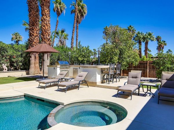 Palm Springs Home 948957