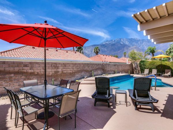 Palm Springs Home 948958