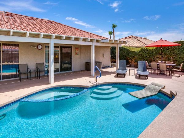 Palm Springs Home 948958