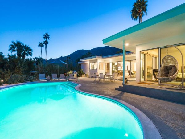 Palm Springs Home 948959