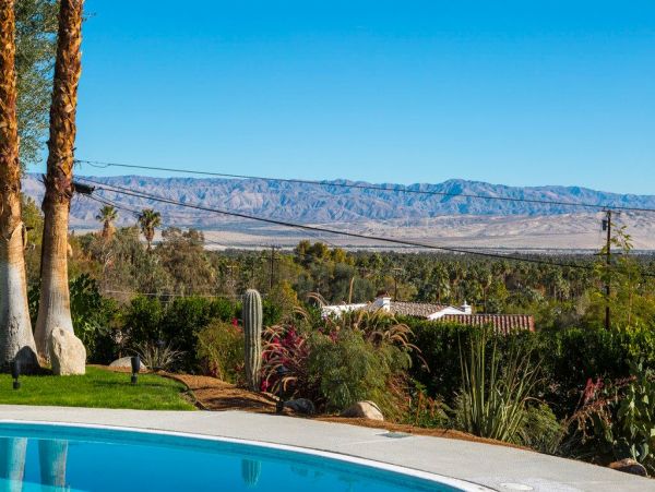 Palm Springs Home 948959