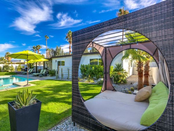 Palm Springs Home 948962