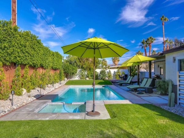 Palm Springs Home 948962