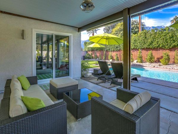 Palm Springs Home 948962