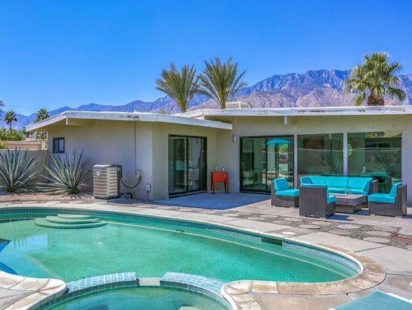 Palm Springs Home 948963