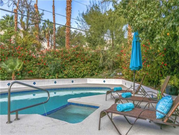 Palm Springs Home 948967
