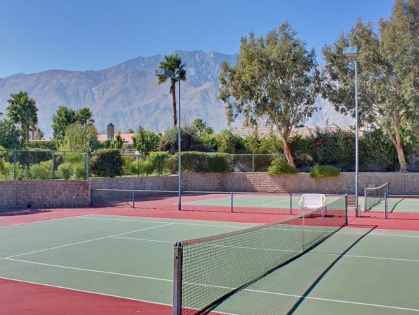 Palm Springs Home 948969