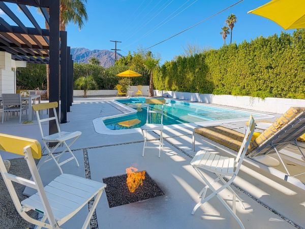 Palm Springs Home 948971