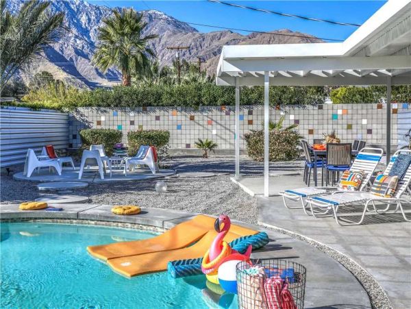 Palm Springs Home 948972