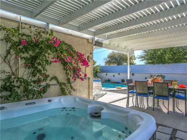 Palm Springs Home 948972