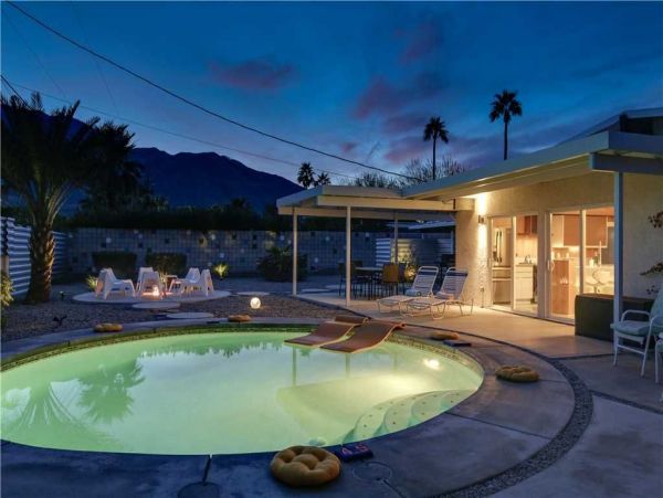 Palm Springs Home 948972