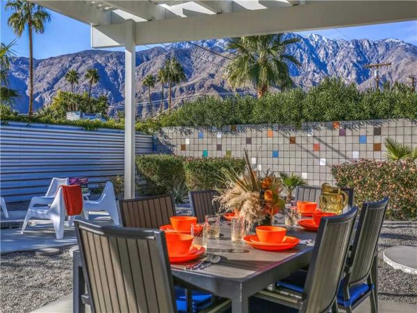 Palm Springs Home 948972