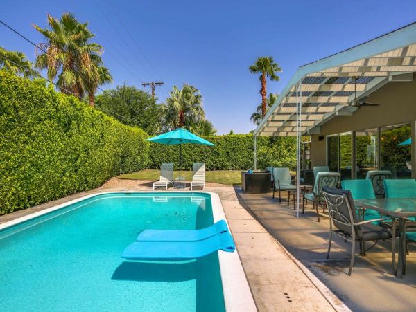 Palm Springs Home 948974