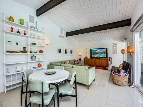Palm Springs Home 948974