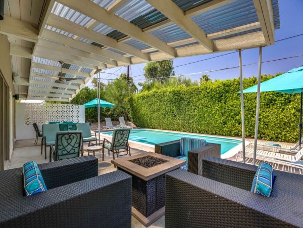 Palm Springs Home 948974