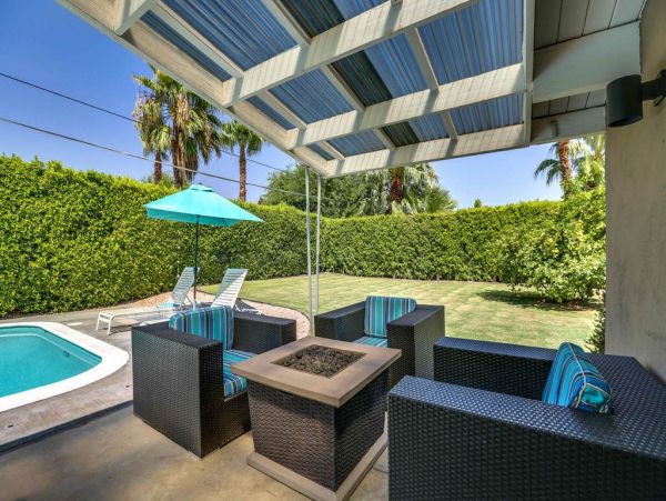Palm Springs Home 948974