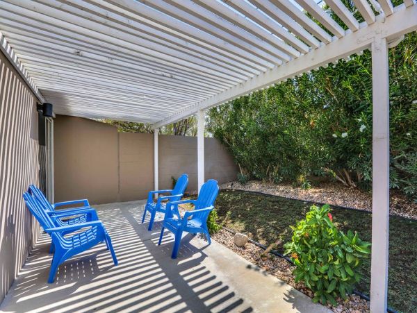 Palm Springs Home 948974