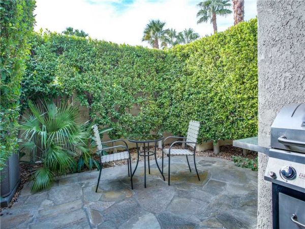 Palm Springs Home 948975