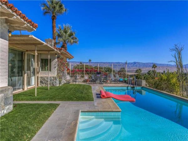 Palm Springs Home 948976