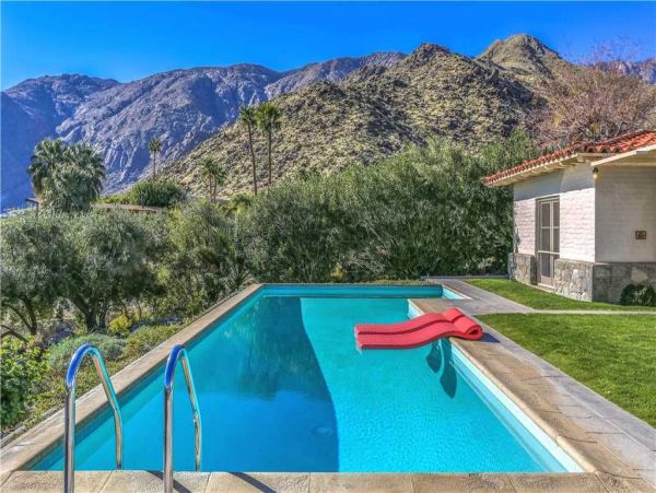 Palm Springs Home 948976
