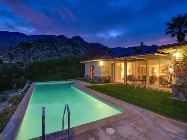 Palm Springs Home 948976
