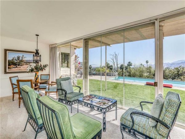 Palm Springs Home 948976