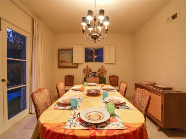Palm Springs Home 948976
