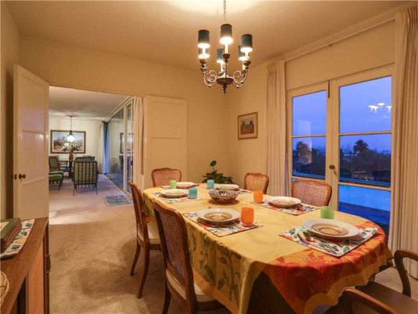 Palm Springs Home 948976