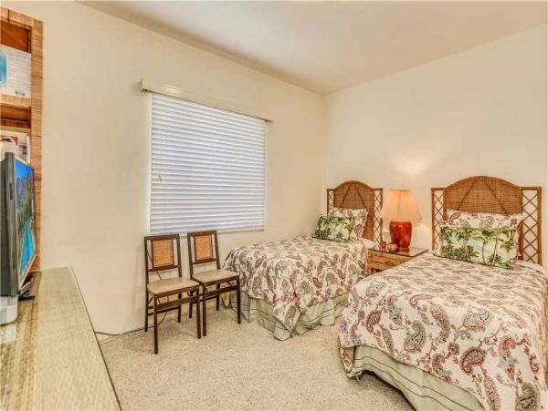 Palm Springs Home 948976