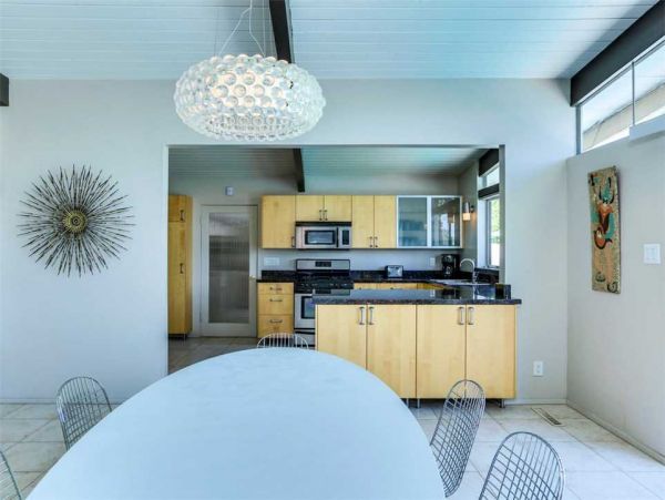Palm Springs Home 948979