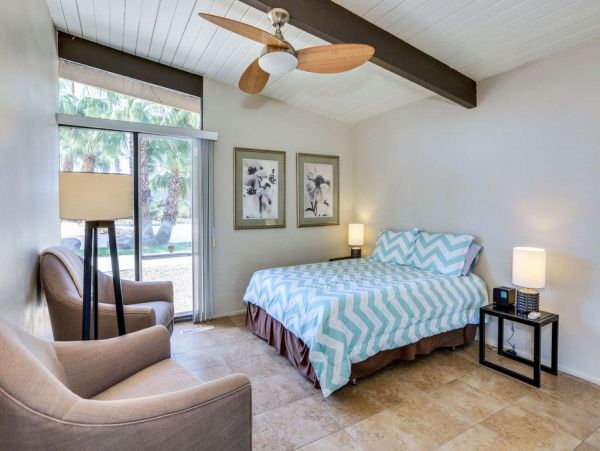 Palm Springs Home 948979