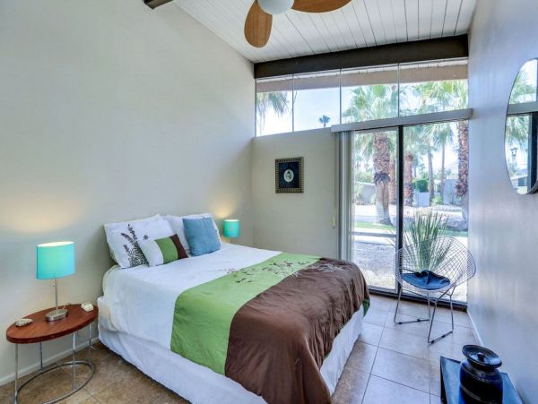 Palm Springs Home 948979