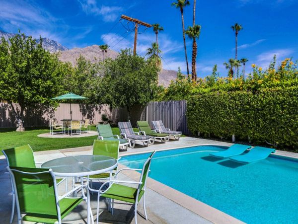 Palm Springs Home 948979