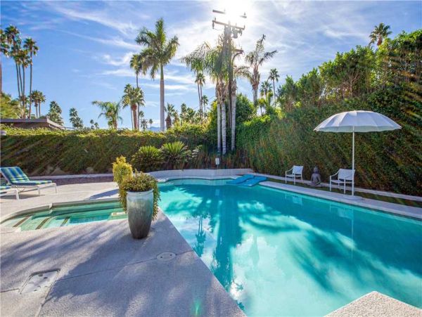 Palm Springs Home 948980