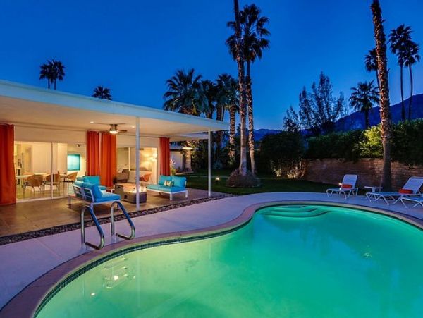 Palm Springs Home 948981