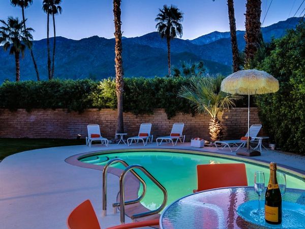 Palm Springs Home 948981