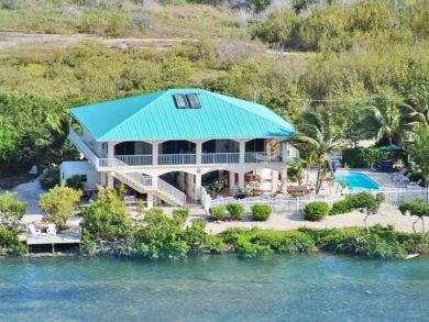 Cudjoe Key Oceanfront Three Bedroom Rental Home