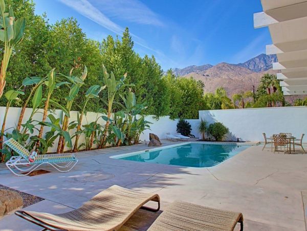 Palm Springs Home 948983