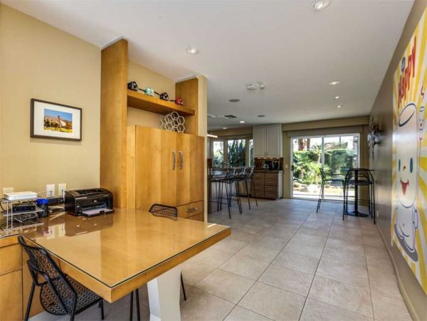 Palm Springs Home 948984