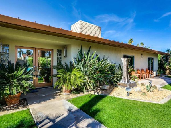 Palm Springs Home 948984