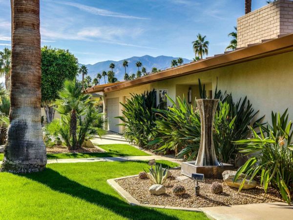 Palm Springs Home 948984