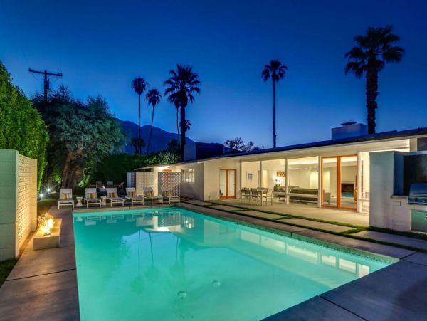 Palm Springs Home 948985