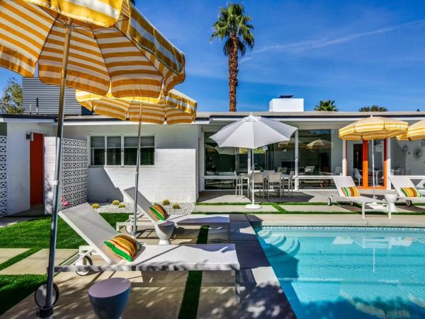 Palm Springs Home 948985