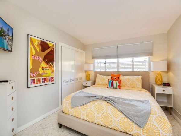 Palm Springs Home 948985