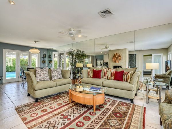 Palm Springs Home 948986