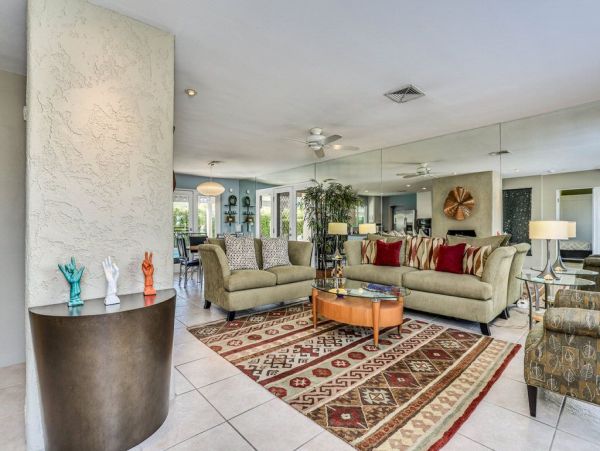 Palm Springs Home 948986