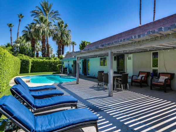 Palm Springs Home 948986