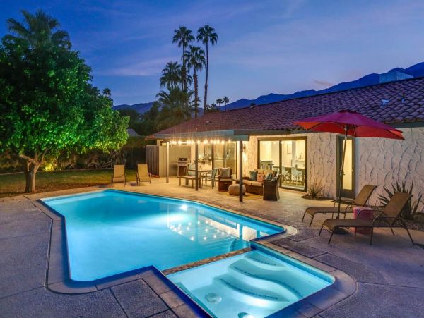 Palm Springs Home 948988
